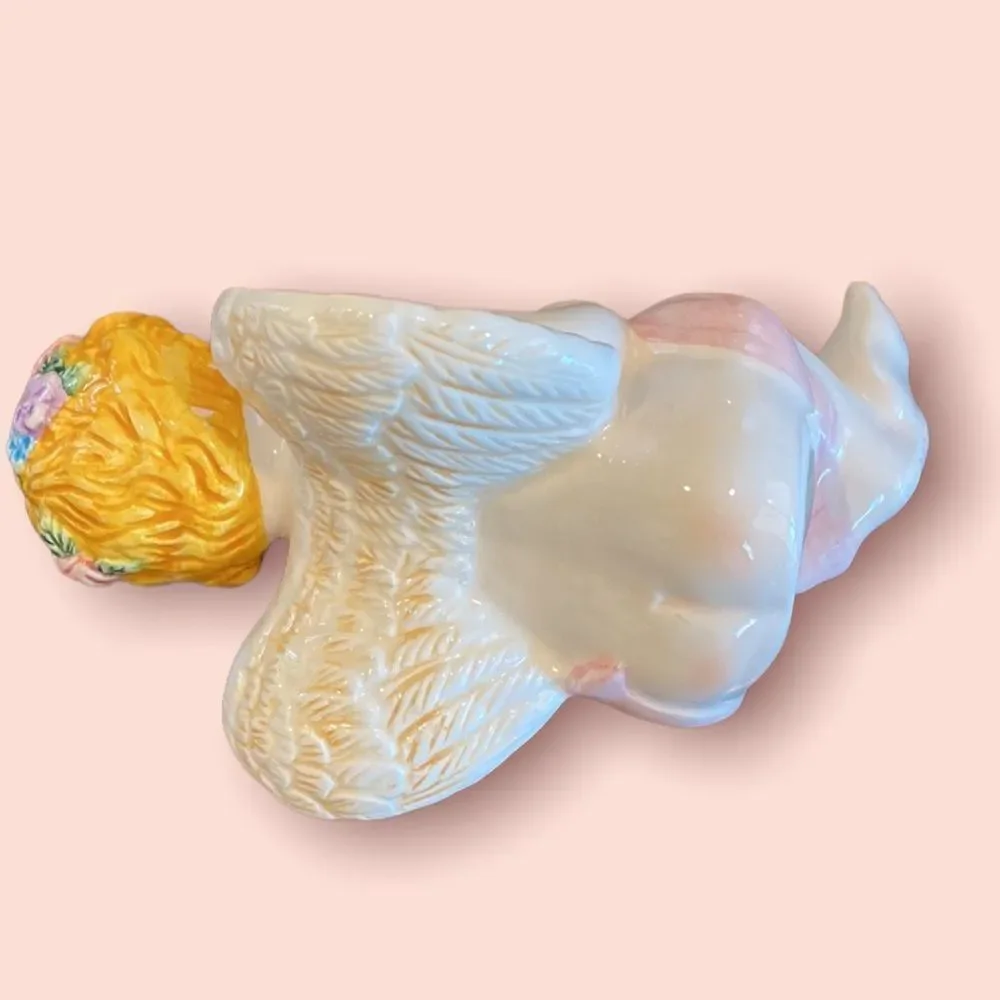 Baby Cherub Angel on a Cloud Salt and Pepper Shakers NWOT